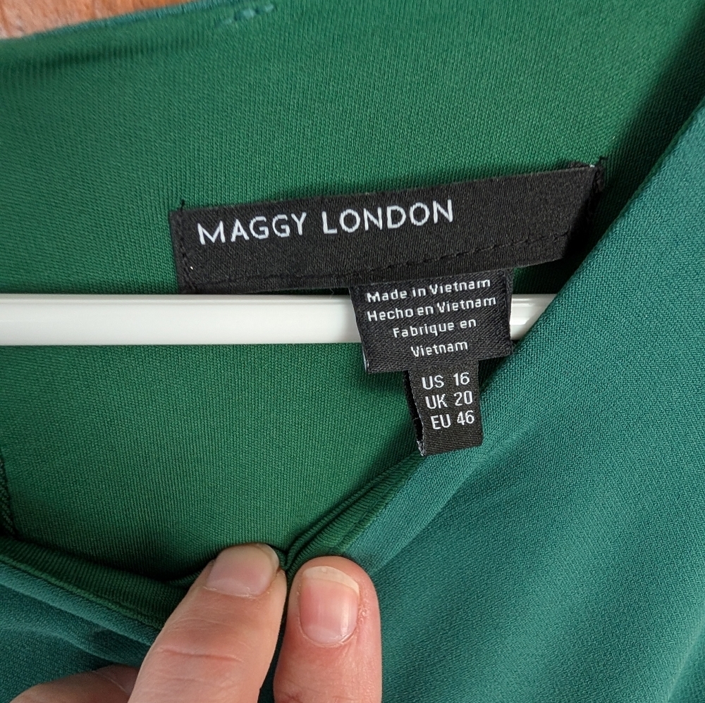NWT- Maggy London Dress- Evergreen Size 16 - Picture 5 of 5